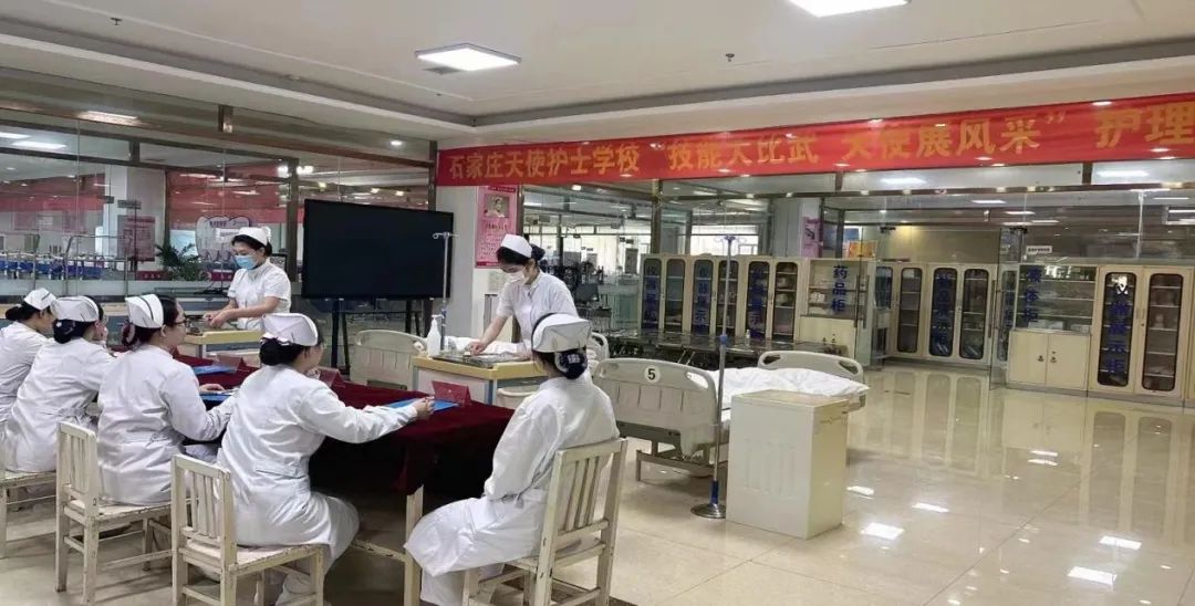 报名护理专业|石家庄天使护士学校招生要求